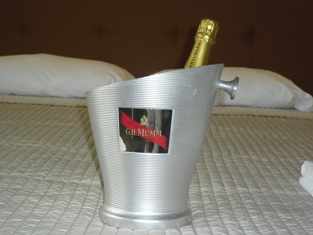 Luce Di Luna Luxury Suites Rome Buitenkant foto